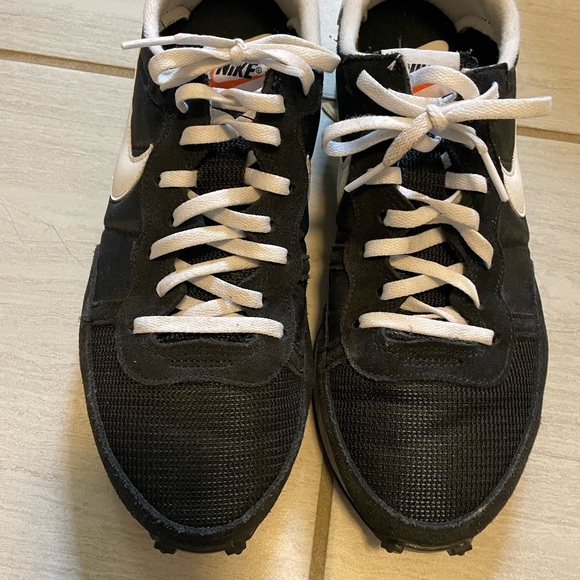 Mens Nike Sneakers size 10worn three times - Picture 2 of 4